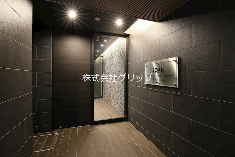 Le'a横濱東口弐番館のエントランス