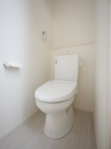 【トイレ】 | よかタウン南区田井島2丁目1期　1号棟 | 2Fトイレ