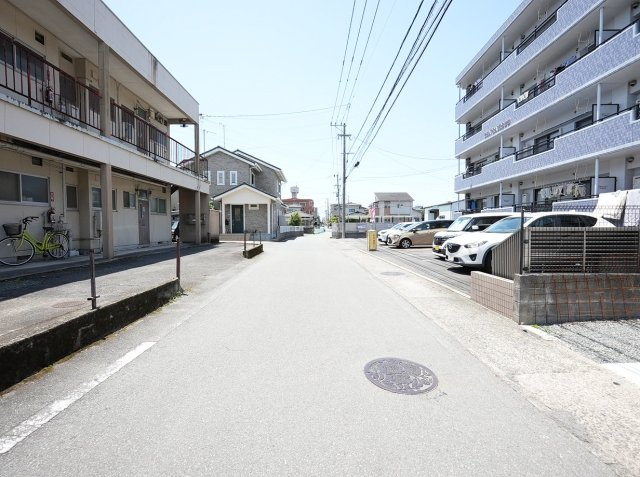 【前面道路含む現地写真】 | よかタウン南区田井島2丁目1期　1号棟