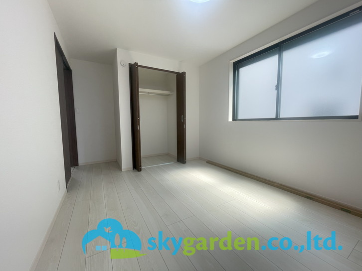 藤沢市善行３丁目　新築戸建　全3棟1号棟の洋室