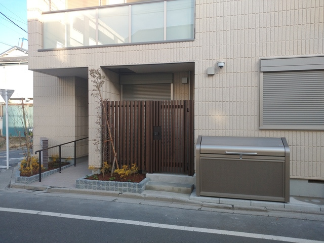 （シニア限定）へーベルVillage西尾久8丁目の外観|ゴミボックス