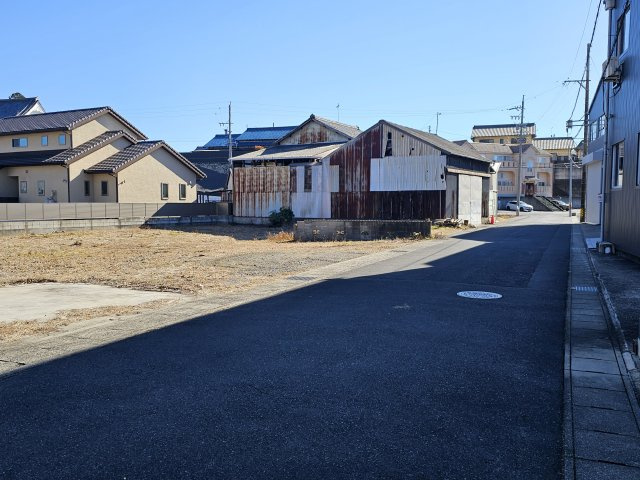 瑞浪市宮前町の前面道路含む現地写真