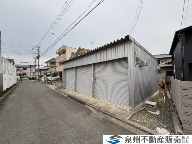 岸和田市小松里町　建築条件なし土地の外観