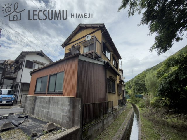 姫路市広畑区蒲田/中古戸建の外観