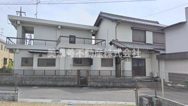 ６５３８１　岐阜市領下土地の外観