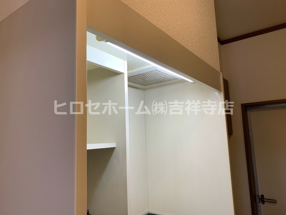 武蔵野市関前２丁目のアパートの収納