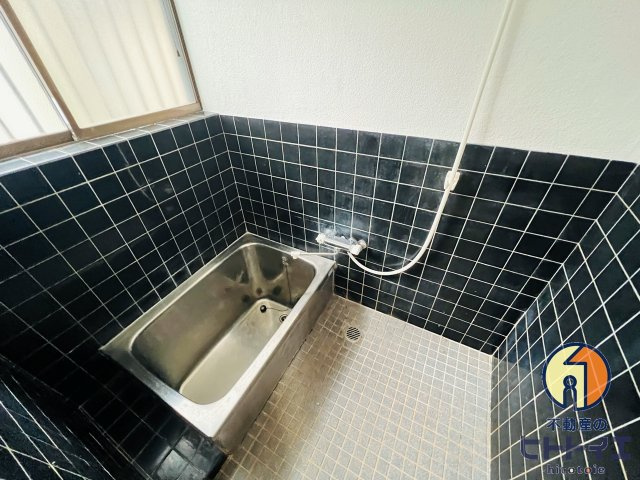 富久貸家の浴室|きれいなお風呂です