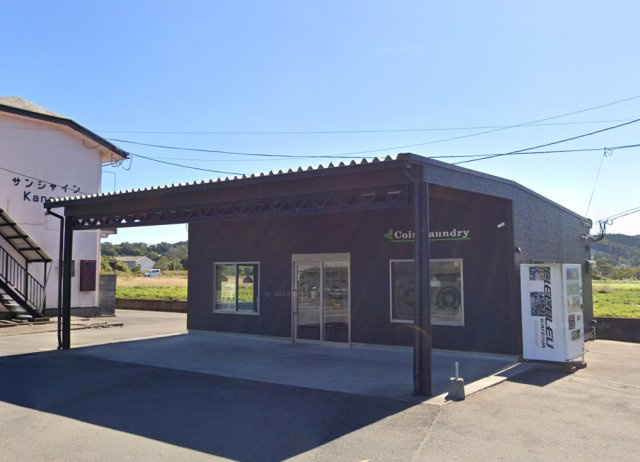 鹿児島県鹿屋市 1棟アパート・コインランドリーの外観