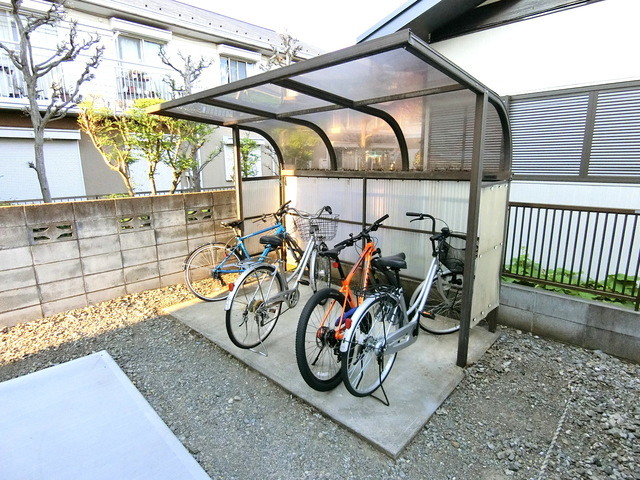 シティハイム　昭和のその他共用部分|★屋根付き駐輪スペース★