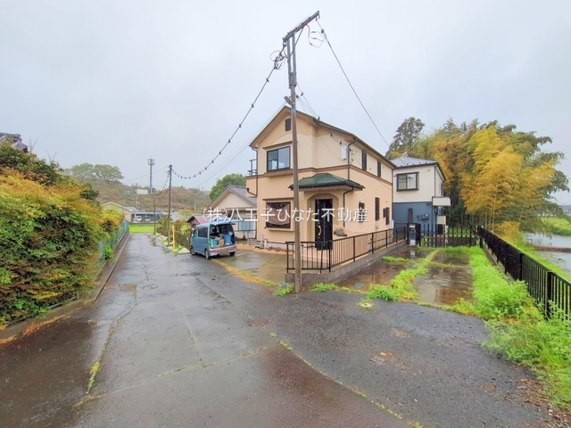 祝　成約済み　八王子市　川口町　中古戸建の前面道路含む現地写真|～仲介手数料無料☆八王子ひなた不動産～八王子市川口町　中古戸建