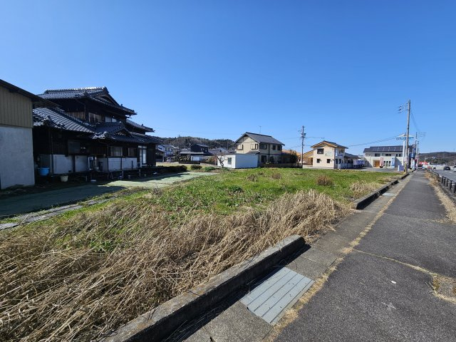 瑞浪市南小田町３丁目の前面道路含む現地写真