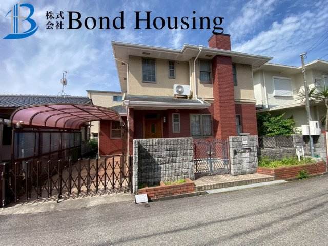 山陽大蔵谷駅徒歩９分・広い応接間付き・東野町　築３３年の前面道路含む現地写真