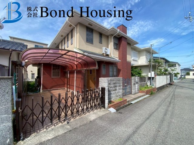 山陽大蔵谷駅徒歩９分・広い応接間付き・東野町　築３３年の前面道路含む現地写真