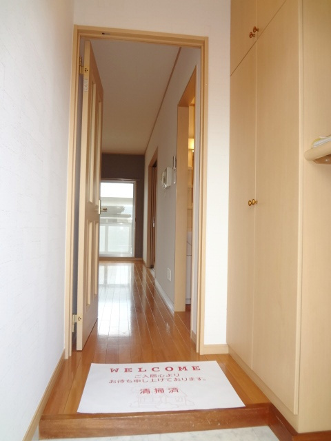 レグルスクレールの玄関