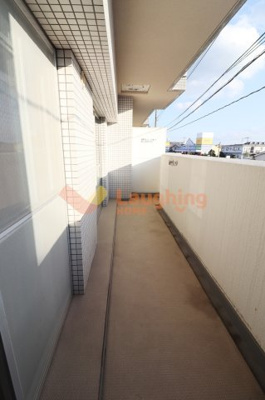 【バルコニー】 | ラパスマンション諏訪野 | 陽当たり良好なバルコニーです