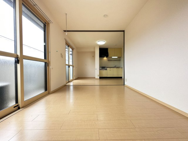 グランフェリオ C棟の洋室