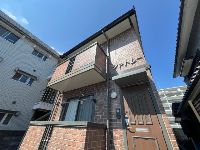 シャトレーの外観