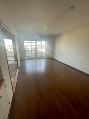 【居間・リビング】 | ヴェルディール仰木第壱号棟