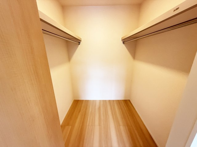 ルミウス万々の内装