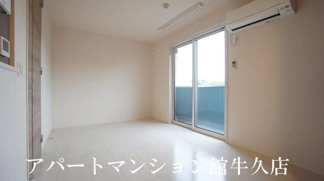 ワレアハレの居間・リビング