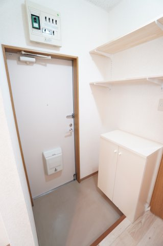 【玄関】 | ツインエステートB