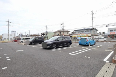 【駐車場】 | セジュール グラン | 駐車場
