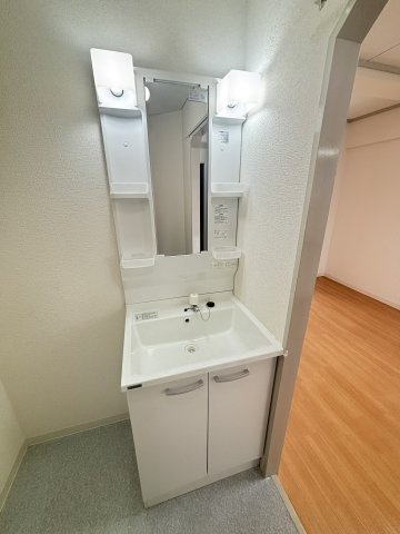 【洗面所】