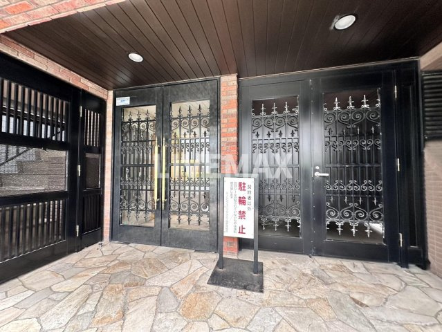 【エントランス】トーシンフェニックス八丁堀 