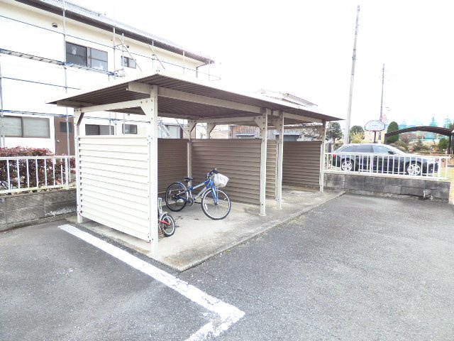 【その他共用部分】 | グレースならB | 駐輪場です。
