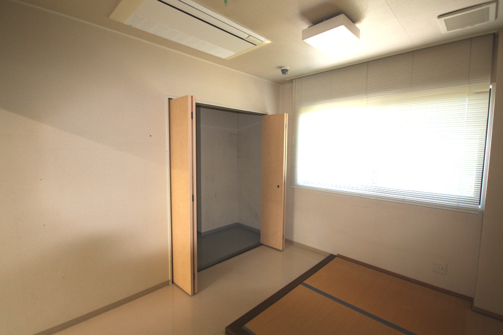 新北町事務所の和室