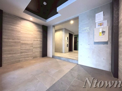 【ロビー】 | アソシエ中村 | 建物の内部です