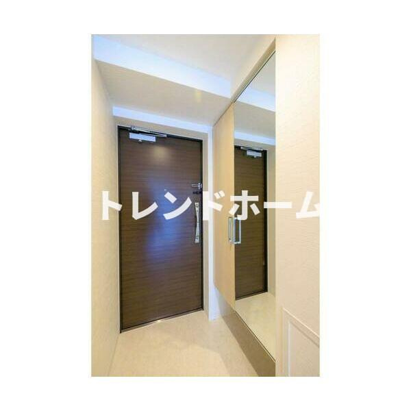 ラ・ピシーヌ南堀江の玄関|選べる家電プランあり！！