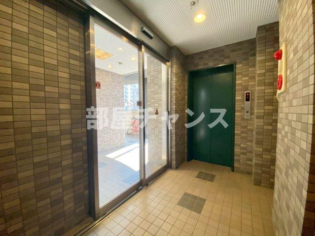 サンライズ新金山のロビー