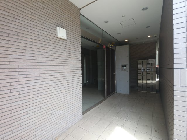 プレアデス津田沼のエントランス