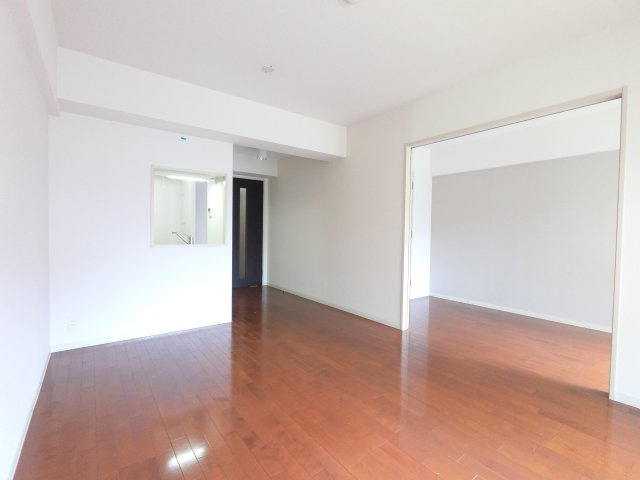 プレアデス津田沼の居間・リビング