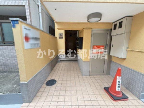 マンション豊のエントランス