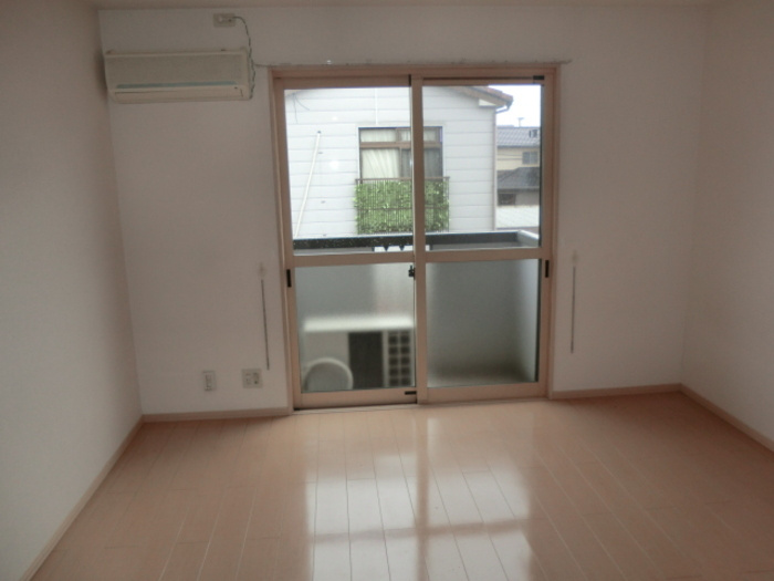 プレシャスコートのバルコニー|陽当たり良好なバルコニーです♪