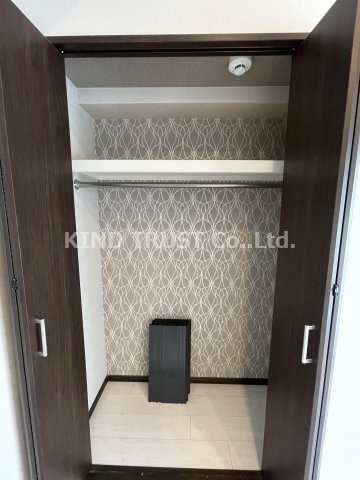 サンネクテール天満橋の収納|こまごまとしたものを収納できそうですね