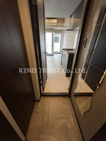 サンネクテール天満橋の玄関|きれいな玄関です