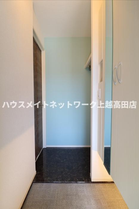 Higashishiro Park Houseの玄関|玄関