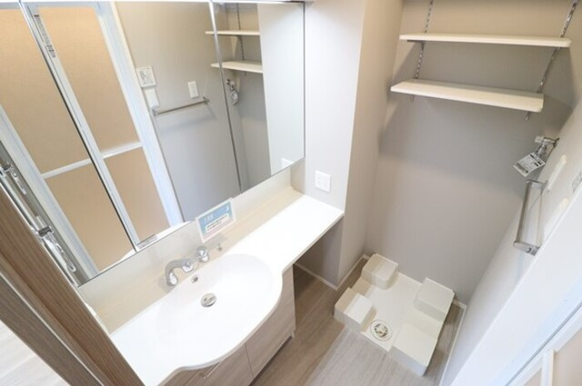 La Maison 本町の洗面所|洗面室