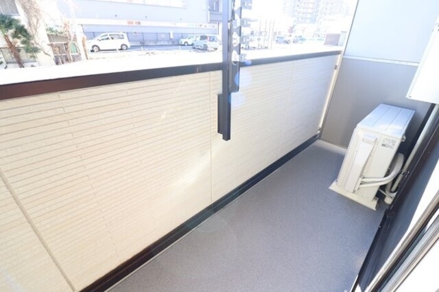 La Maison 本町のバルコニー|バルコニー