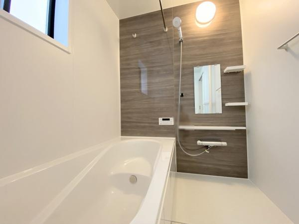 【浴室】 | 西区玉津町今津　2期1号棟中古戸建　築後未入居