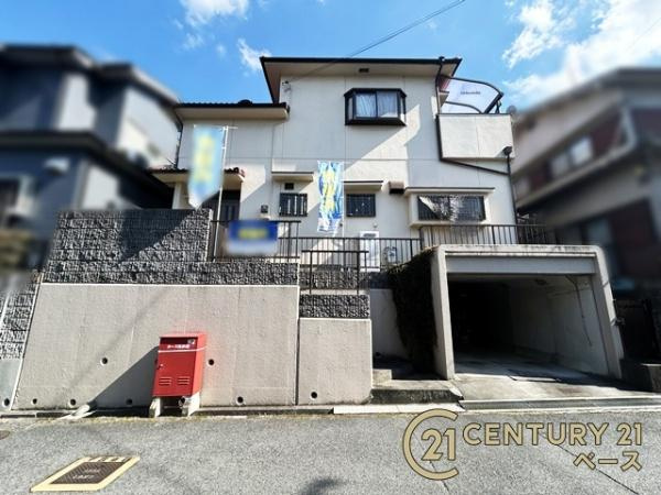 北葛城郡上牧町緑ケ丘１丁目　一戸建のその他|■現地撮影写真■２０１０年に外壁・屋根の塗装を施した物件です！
