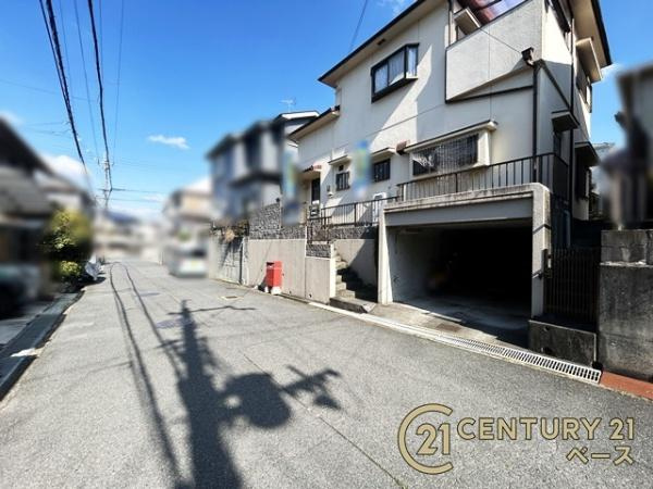 北葛城郡上牧町緑ケ丘１丁目　一戸建の前面道路含む現地写真|■現地撮影写真■落ち着いた雰囲気の閑静な住宅地内です！