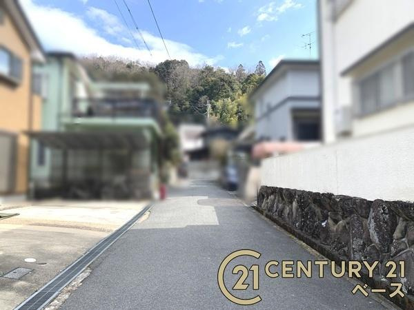 生駒市小明町　一戸建の前面道路含む現地写真|■現地撮影写真■