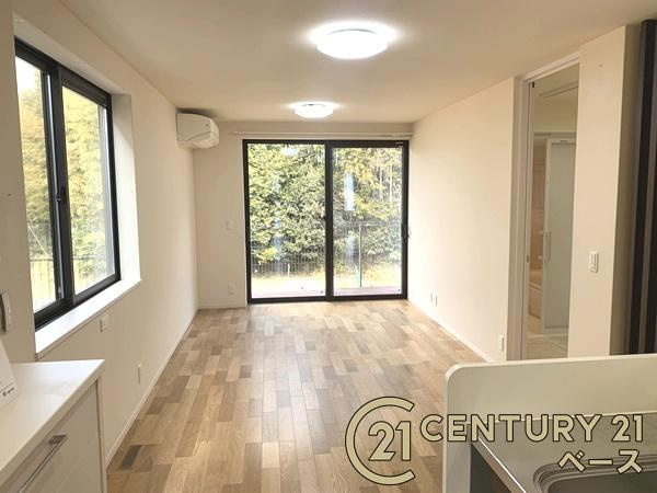 生駒市小明町　一戸建の居間・リビング