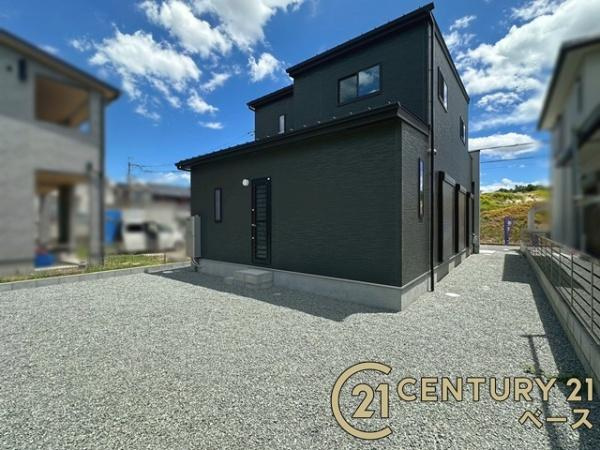 大和高田市大谷 ／新築一戸建の庭|■現地撮影写真■多用途に使用可能！広々としたお庭があります！