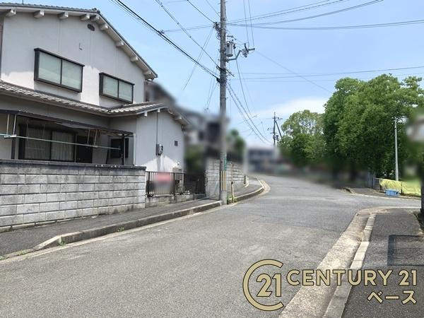 生駒郡三郷町立野南１丁目　一戸建の前面道路含む現地写真|■現地撮影写真■落ち着いた雰囲気の閑静な住宅地内です！