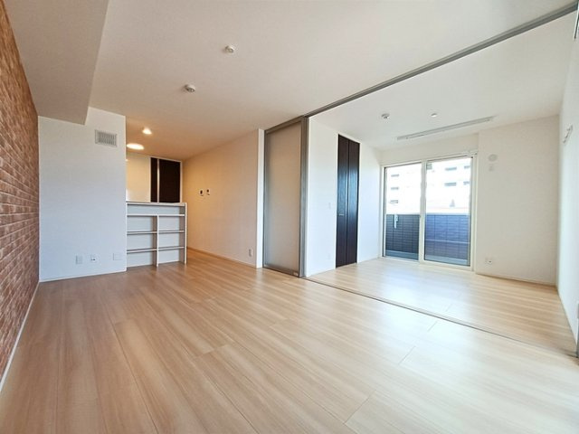 サニーグリーン北喜の居間・リビング|使いやすいリビングです